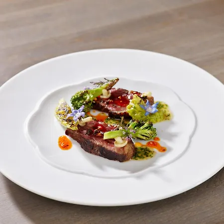 מלון Keller By Erasmus 4*