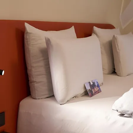 Keller By Erasmus מלון זארבורג