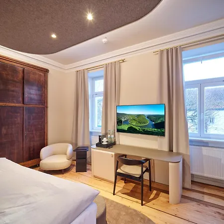 מלון Keller By Erasmus