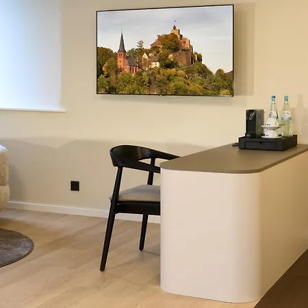 Keller By Erasmus Hotel 4*