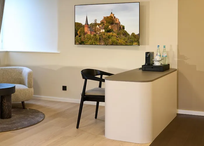 Keller By Erasmus Hotel 4*